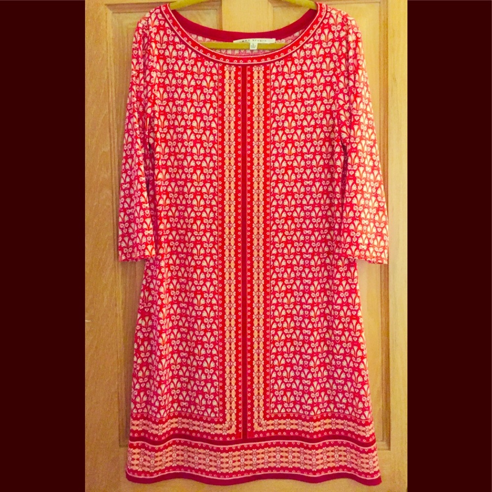 Red patterned shift dress